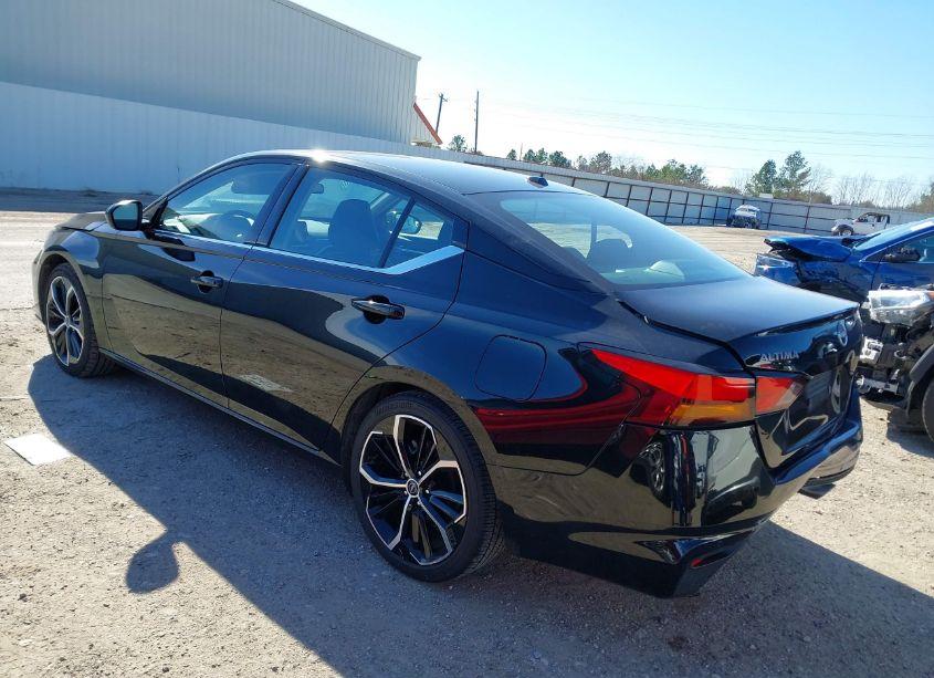 Photo 3 of 2024 Nissan Altima SR FWD (VIN 1N4BL4CV5RN361289)