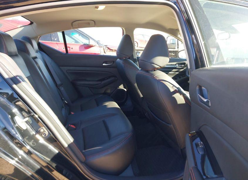 Photo 8 of 2024 Nissan Altima SR FWD (VIN 1N4BL4CV5RN361289)