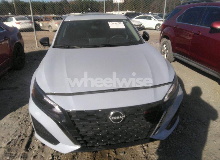 Photo 12 of 2024 Nissan Altima SR FWD (VIN 1N4BL4CV5RN407350)