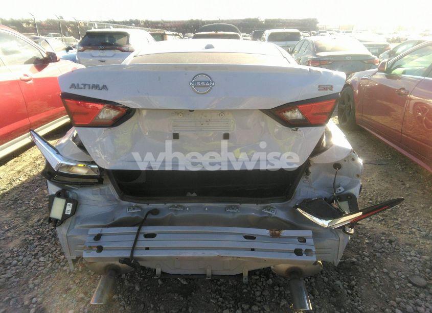 Photo 16 of 2024 Nissan Altima SR FWD (VIN 1N4BL4CV5RN407350)