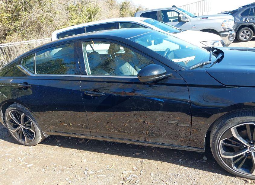 Photo 13 of 2024 Nissan Altima SR FWD (VIN 1N4BL4CV5RN429395)