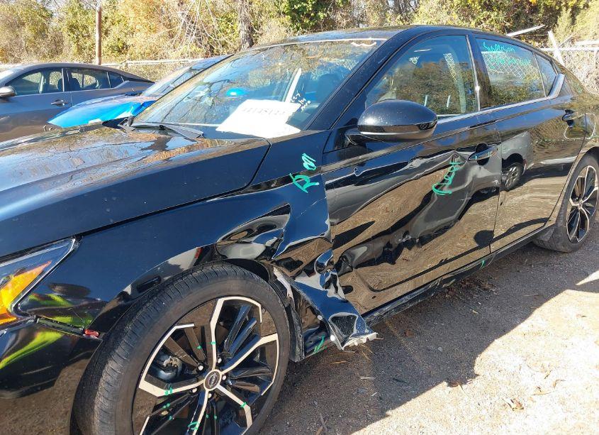 Photo 6 of 2024 Nissan Altima SR FWD (VIN 1N4BL4CV5RN429395)