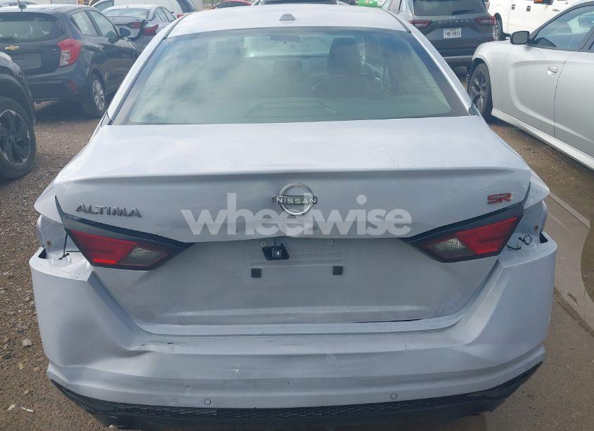 Photo 16 of 2024 Nissan Altima SR FWD (VIN 1N4BL4CV5RN431194)