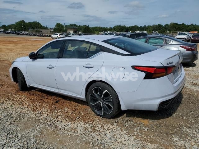 Photo 7 of 2025 NISSAN ALTIMA SR N/A (VIN 1N4BL4CV5SN342800)