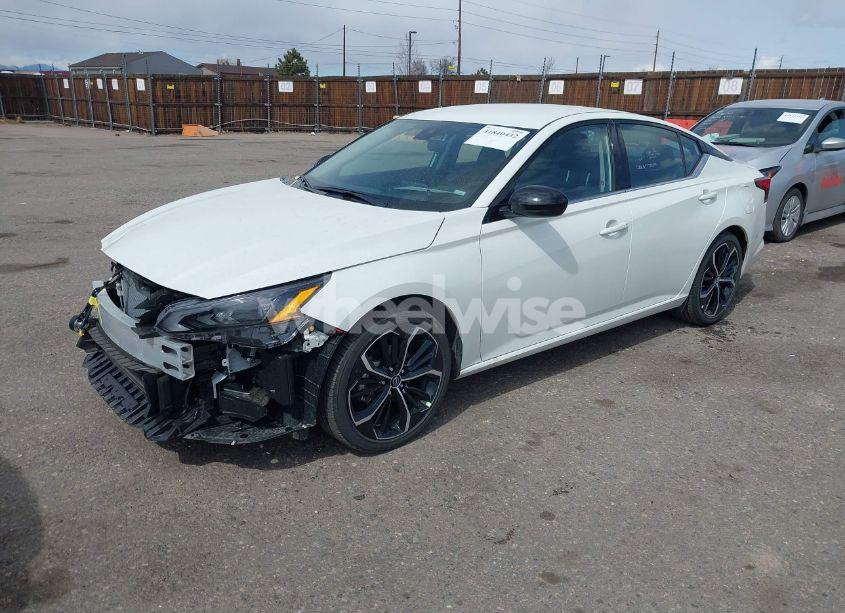 Photo 2 of 2025 Nissan Altima SR FWD (VIN 1N4BL4CV5SN361945)