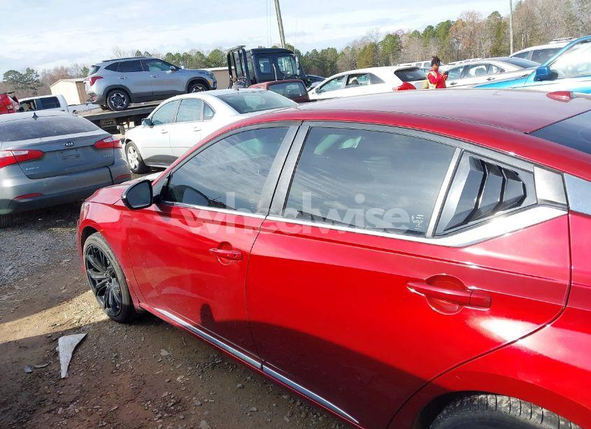 Photo 15 of 2019 Nissan Altima 2.5 SR (VIN 1N4BL4CV6KC138180)