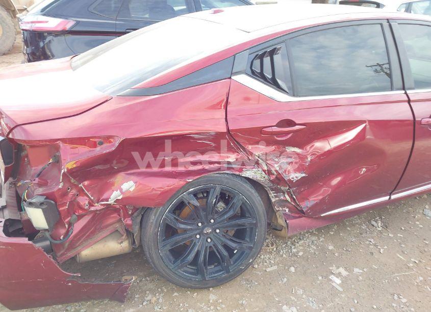 Photo 18 of 2019 Nissan Altima 2.5 SR (VIN 1N4BL4CV6KC138180)