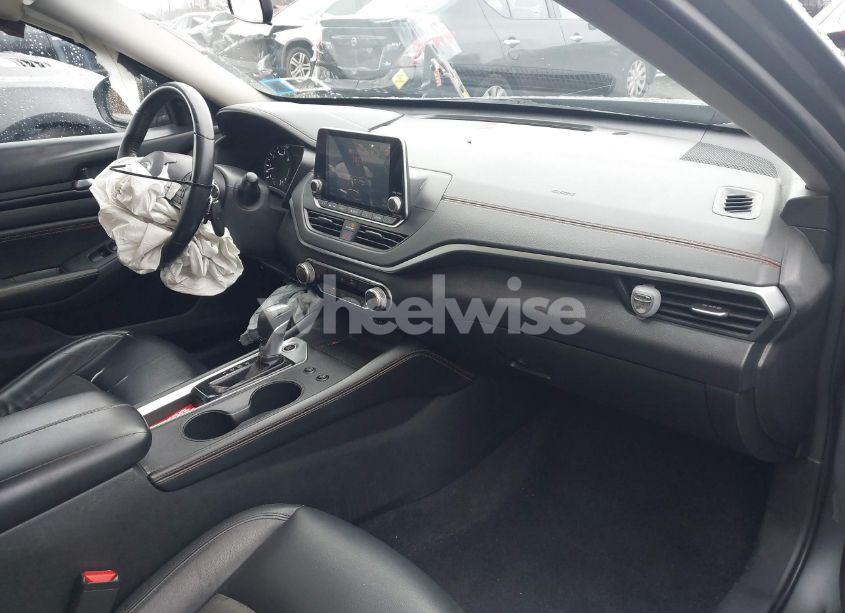 Photo 5 of 2019 Nissan Altima 2.5 SR (VIN 1N4BL4CV6KC138292)