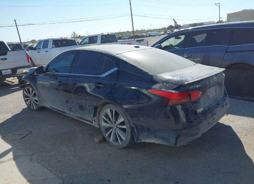 Photo 3 of 2019 Nissan Altima 2.5 SR (VIN 1N4BL4CV6KC240000)