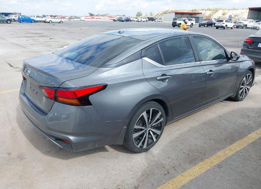 Photo 4 of 2019 Nissan Altima 2.5 SR (VIN 1N4BL4CV6KN312401)