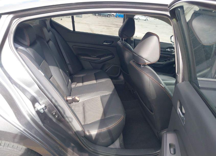 Photo 8 of 2019 Nissan Altima 2.5 SR (VIN 1N4BL4CV6KN312401)