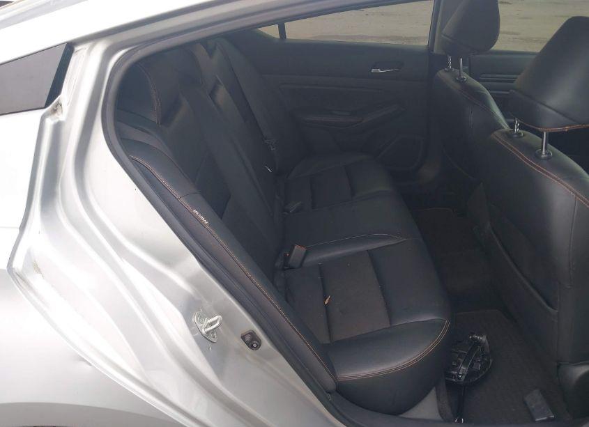 Photo 8 of 2019 Nissan Altima 2.5 SR (VIN 1N4BL4CV6KN317503)