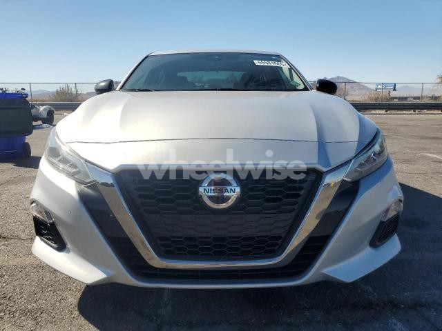 Photo 3 of 2020 NISSAN ALTIMA SR N/A (VIN 1N4BL4CV6LC127147)