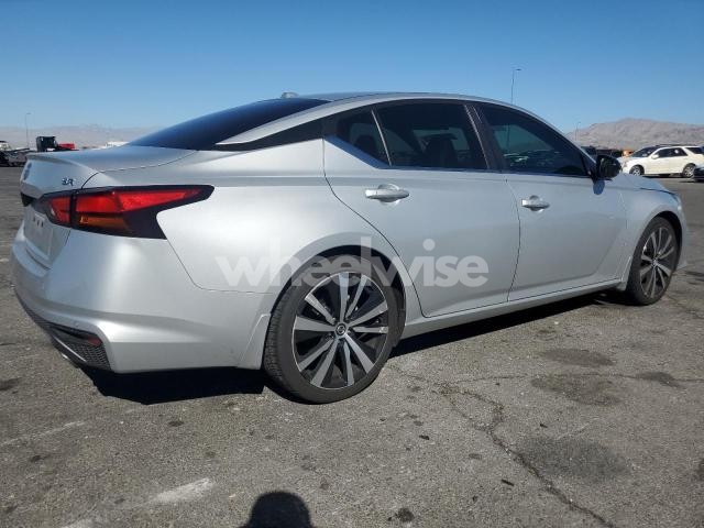 Photo 4 of 2020 NISSAN ALTIMA SR N/A (VIN 1N4BL4CV6LC127147)