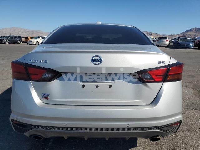 Photo 5 of 2020 NISSAN ALTIMA SR N/A (VIN 1N4BL4CV6LC127147)