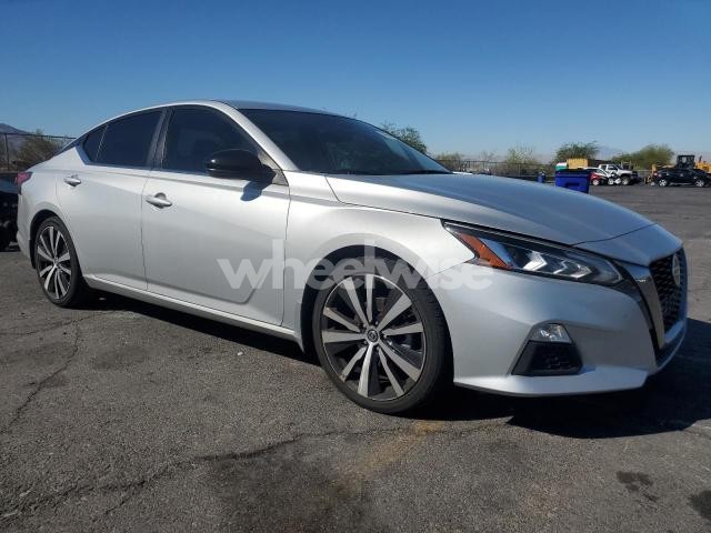 Photo 8 of 2020 NISSAN ALTIMA SR N/A (VIN 1N4BL4CV6LC127147)