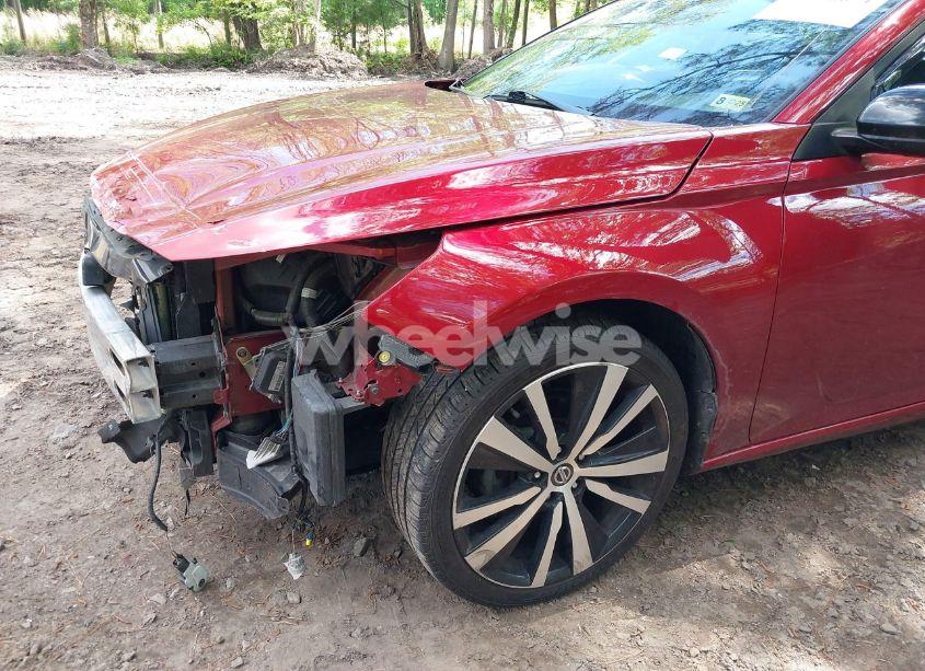 Photo 17 of 2020 Nissan Altima SR FWD (VIN 1N4BL4CV6LC136513)
