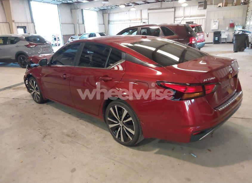 Photo 3 of 2020 Nissan Altima SR FWD (VIN 1N4BL4CV6LC168670)