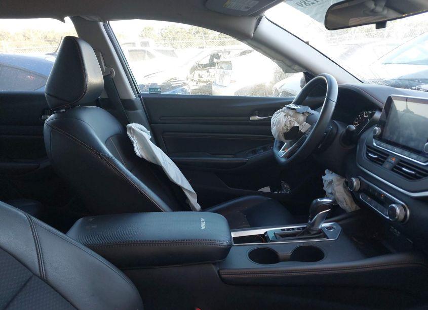 Photo 5 of 2020 Nissan Altima SR FWD (VIN 1N4BL4CV6LC175876)