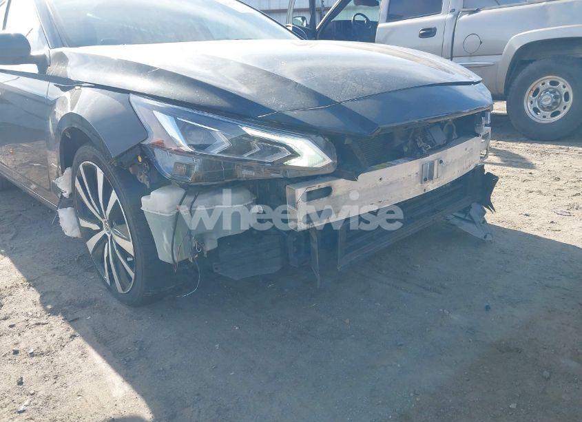 Photo 18 of 2020 Nissan Altima SR FWD (VIN 1N4BL4CV6LC187039)