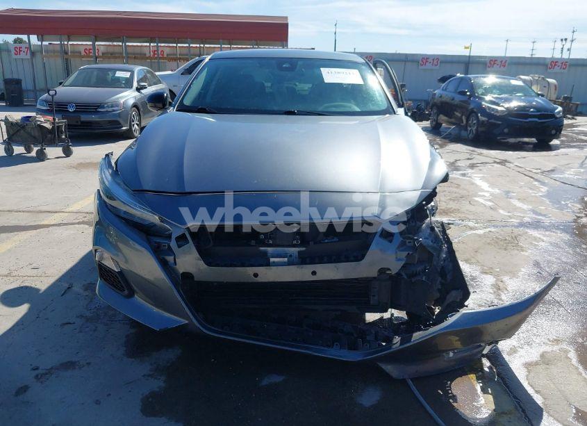 Photo 13 of 2020 Nissan Altima SR FWD (VIN 1N4BL4CV6LN316675)