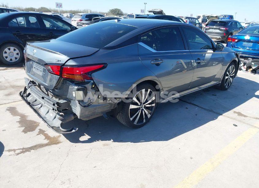 Photo 4 of 2020 Nissan Altima SR FWD (VIN 1N4BL4CV6LN316675)