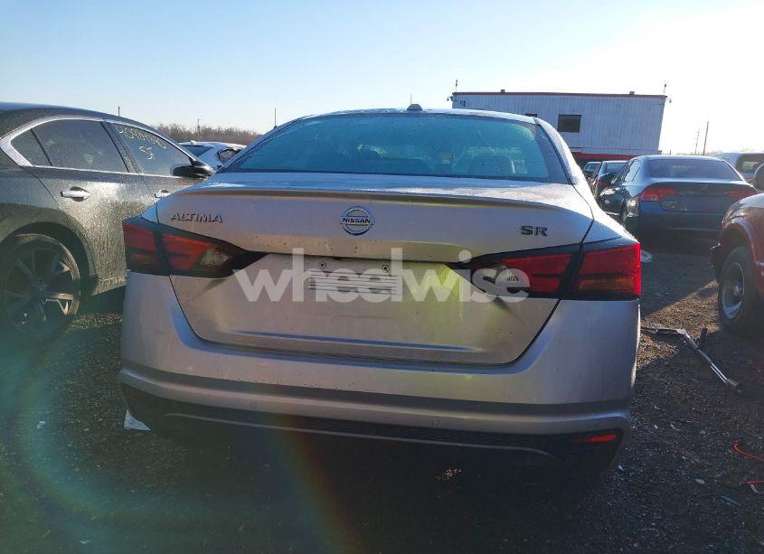 Photo 16 of 2021 Nissan Altima SR FWD (VIN 1N4BL4CV6MN333607)
