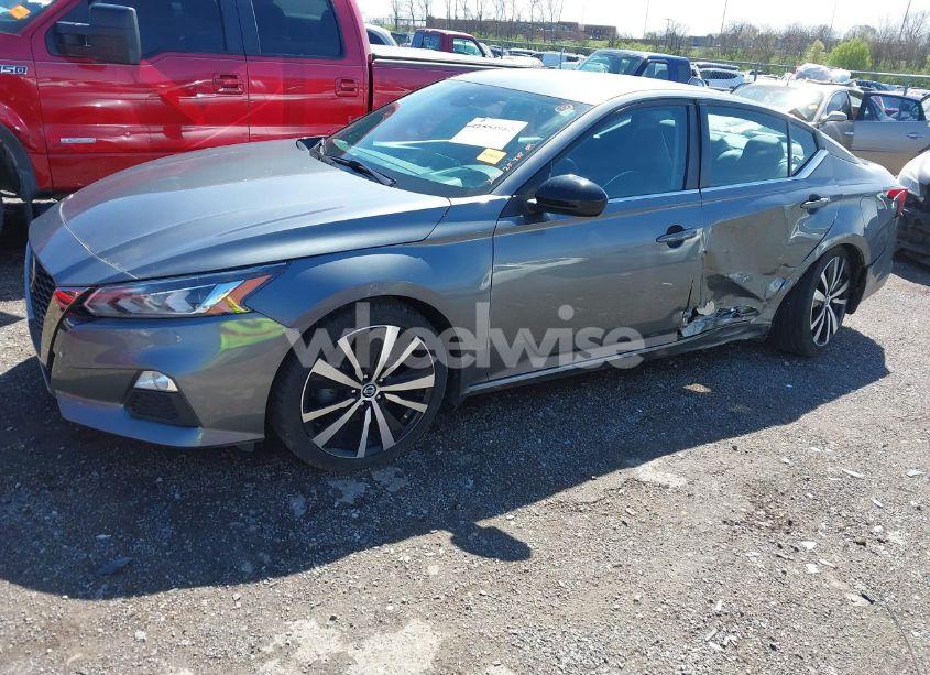 Photo 6 of 2021 Nissan Altima SR FWD (VIN 1N4BL4CV6MN339066)