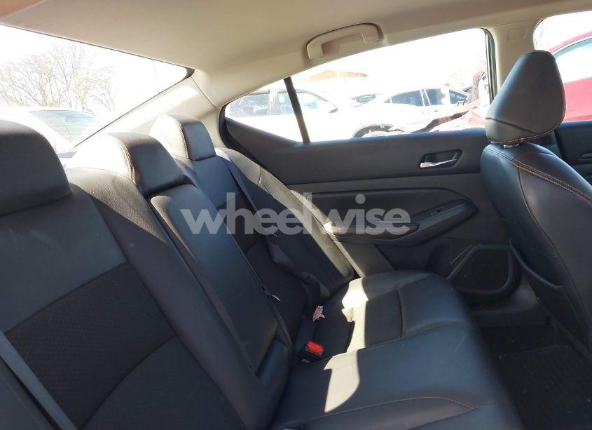 Photo 8 of 2021 Nissan Altima SR FWD (VIN 1N4BL4CV6MN339066)