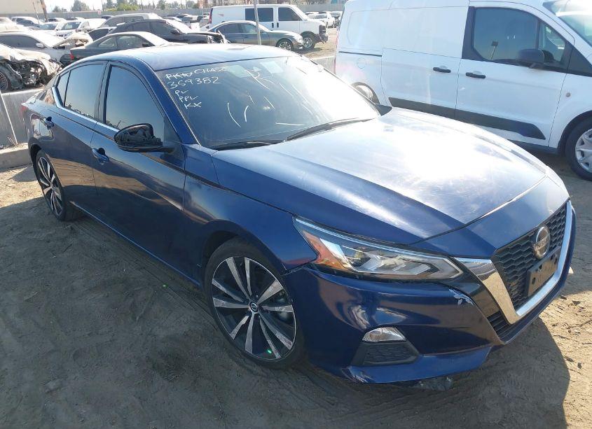 2021 Nissan Altima SR FWD (VIN 1N4BL4CV6MN359382) main photo