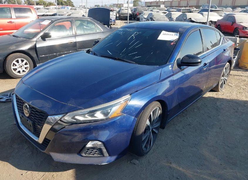 Photo 2 of 2021 Nissan Altima SR FWD (VIN 1N4BL4CV6MN359382)