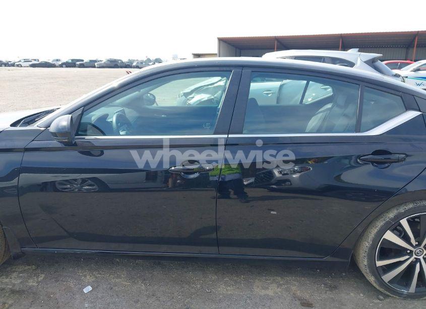 Photo 14 of 2021 Nissan Altima SR FWD (VIN 1N4BL4CV6MN418723)