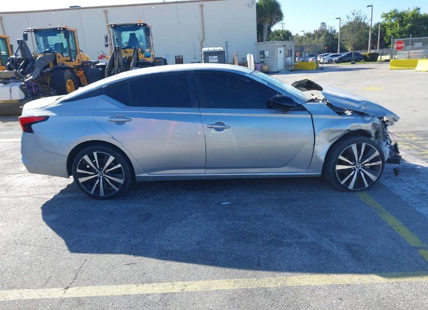 Photo 13 of 2021 Nissan Altima SR FWD (VIN 1N4BL4CV6MN418981)