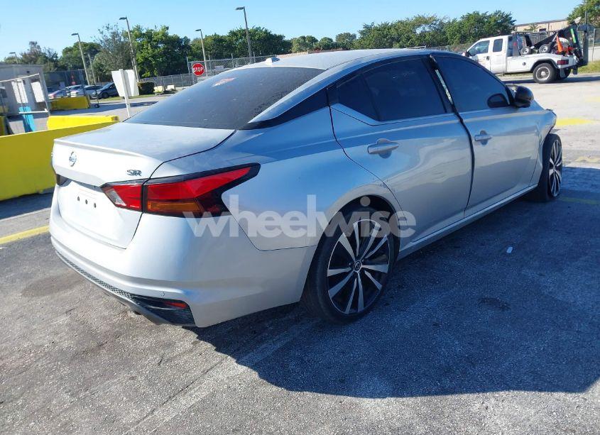 Photo 4 of 2021 Nissan Altima SR FWD (VIN 1N4BL4CV6MN418981)