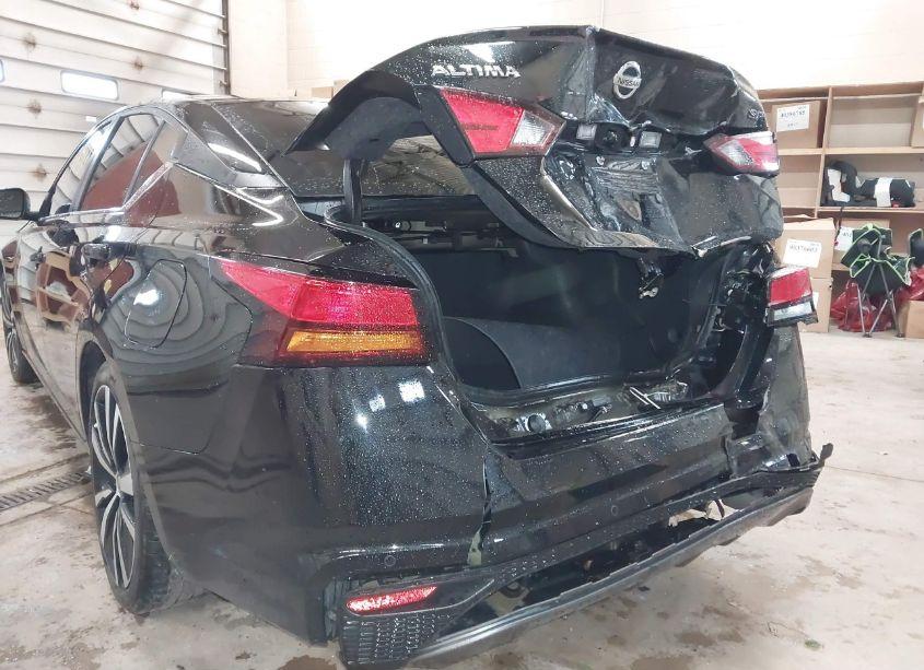 Photo 6 of 2022 Nissan Altima SR FWD (VIN 1N4BL4CV6NN332314)