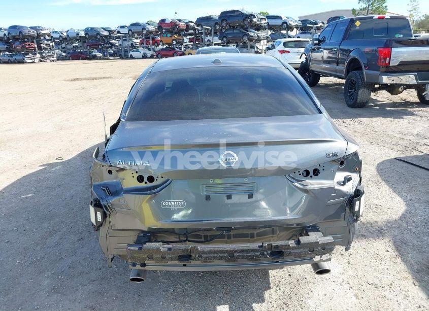Photo 16 of 2022 Nissan Altima SR FWD (VIN 1N4BL4CV6NN342969)