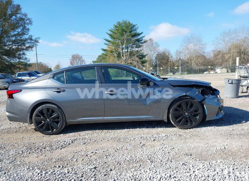 Photo 13 of 2022 Nissan Altima SR FWD (VIN 1N4BL4CV6NN367127)