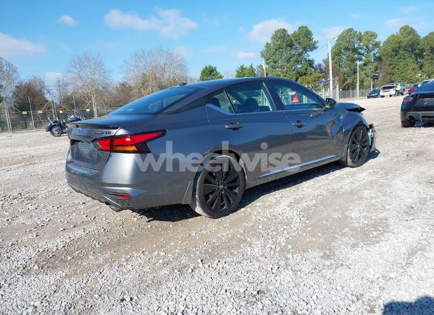 Photo 4 of 2022 Nissan Altima SR FWD (VIN 1N4BL4CV6NN367127)