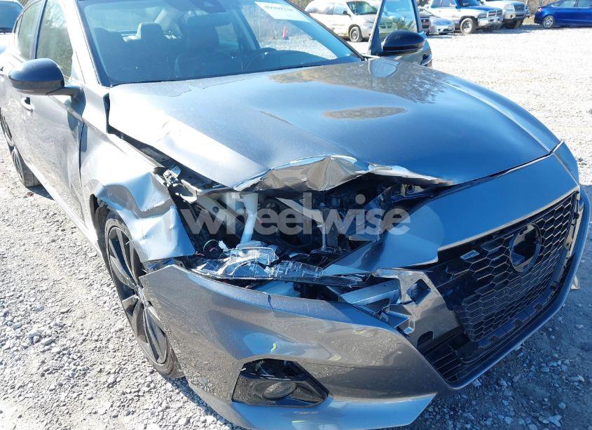 Photo 6 of 2022 Nissan Altima SR FWD (VIN 1N4BL4CV6NN367127)