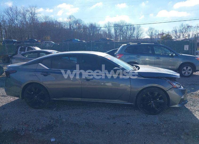 Photo 13 of 2022 Nissan Altima SR FWD (VIN 1N4BL4CV6NN379505)