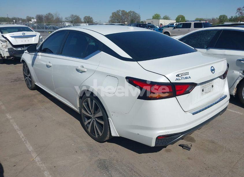 Photo 3 of 2022 Nissan Altima SR FWD (VIN 1N4BL4CV6NN404337)