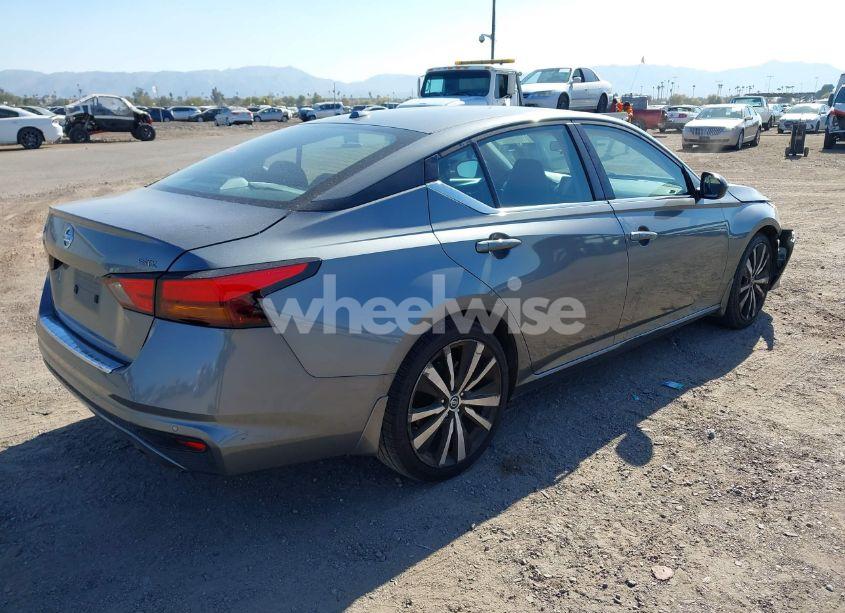 Photo 4 of 2022 Nissan Altima SR FWD (VIN 1N4BL4CV6NN416259)