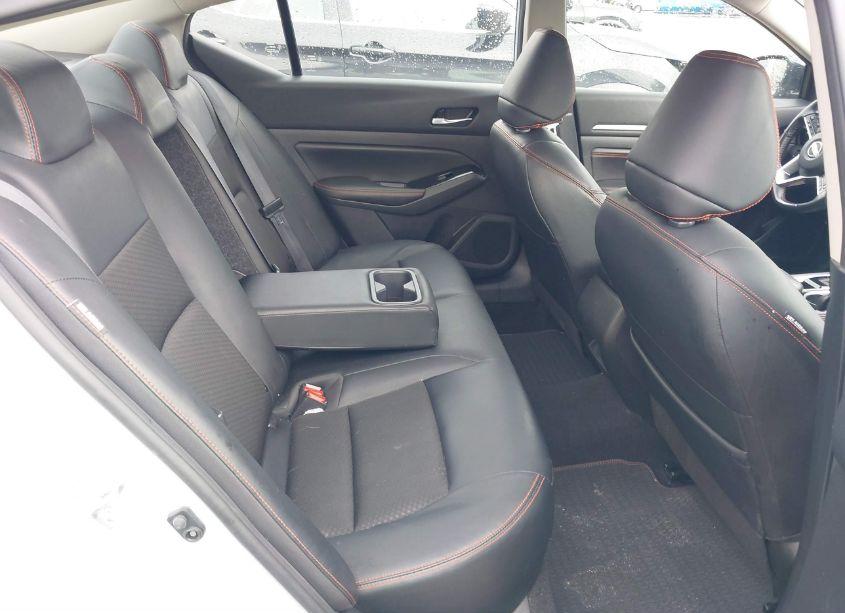 Photo 8 of 2023 Nissan Altima SR FWD (VIN 1N4BL4CV6PN361718)