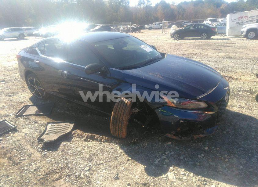 2024 Nissan Altima SR FWD (VIN 1N4BL4CV6RN415005) main photo