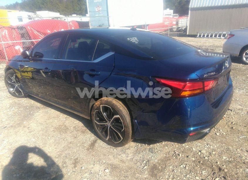 Photo 3 of 2024 Nissan Altima SR FWD (VIN 1N4BL4CV6RN415005)