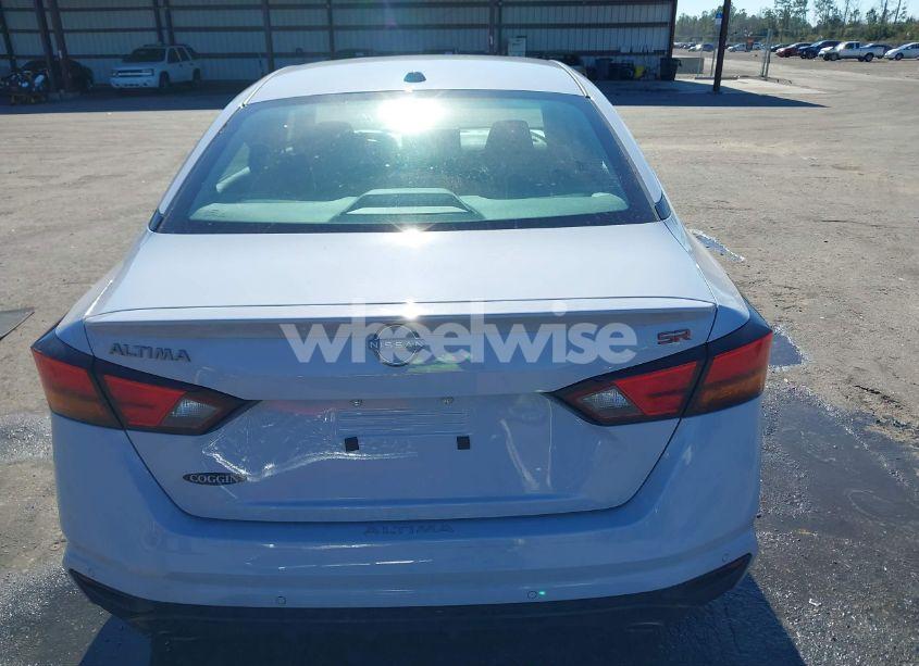 Photo 16 of 2024 Nissan Altima SR FWD (VIN 1N4BL4CV6RN427123)