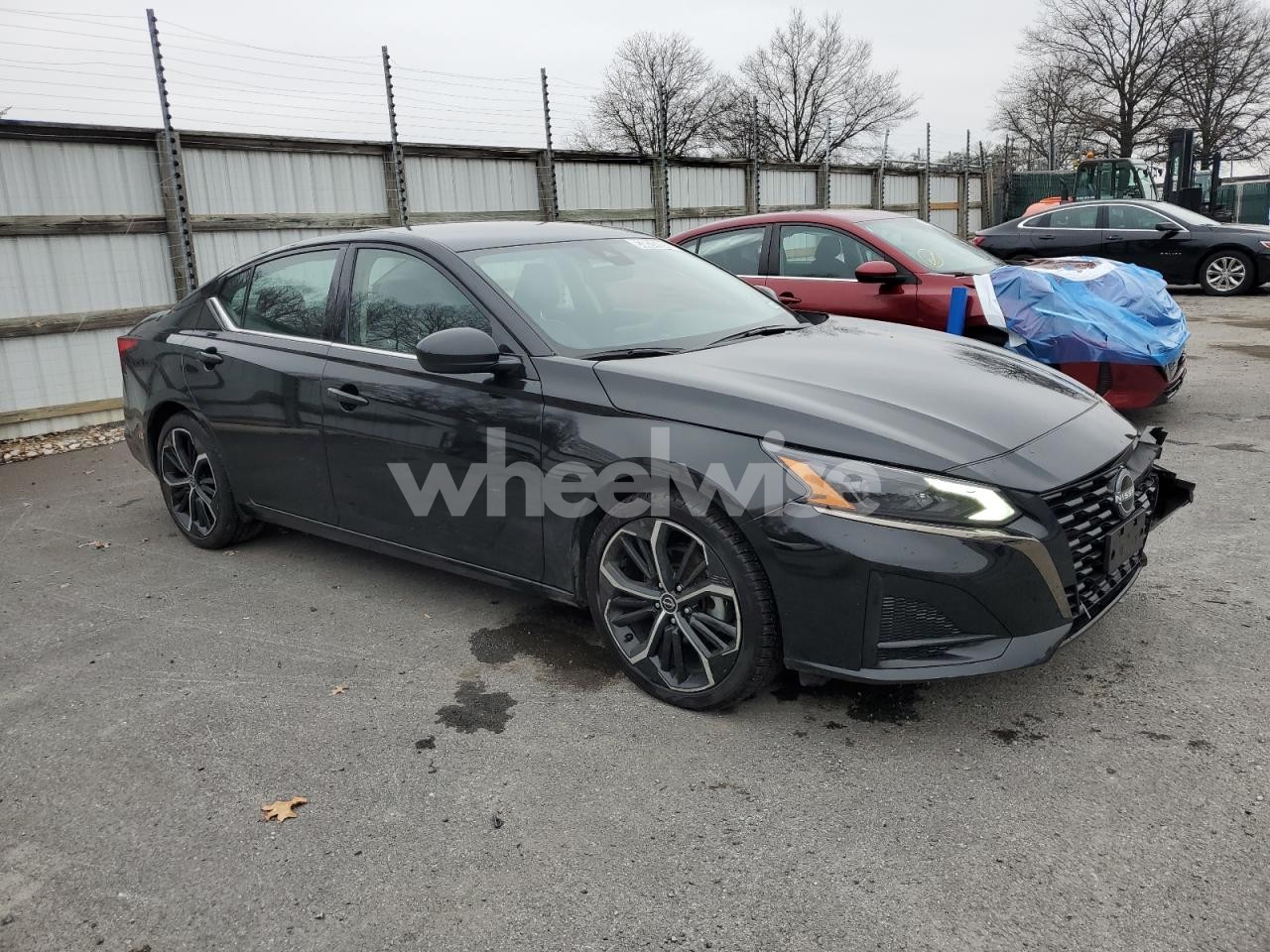 Photo 4 of 2025 NISSAN ALTIMA SR N/A (VIN 1N4BL4CV6SN311541)