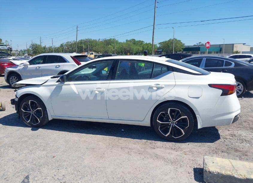 Photo 15 of 2025 Nissan Altima SR FWD (VIN 1N4BL4CV6SN336245)