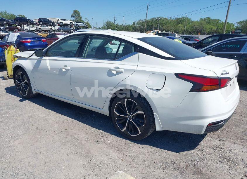 Photo 3 of 2025 Nissan Altima SR FWD (VIN 1N4BL4CV6SN336245)