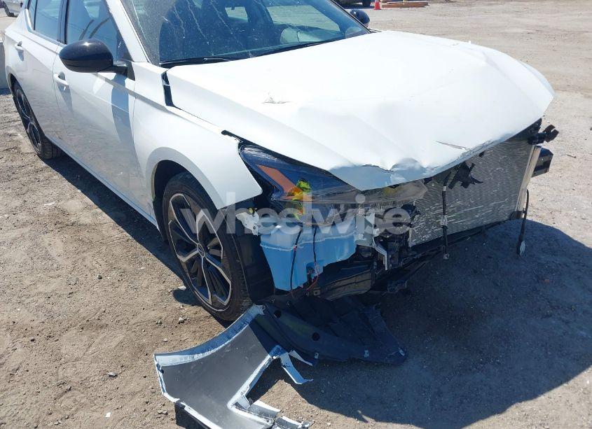 Photo 6 of 2025 Nissan Altima SR FWD (VIN 1N4BL4CV6SN336245)